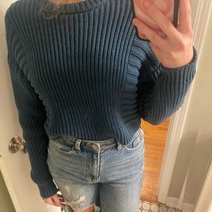 BLUE SWEATER